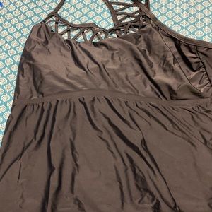 Time & Tru Black Tankini Top 2X